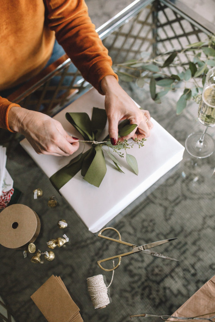 Fun Ways to Wrap with Fresh Greenery