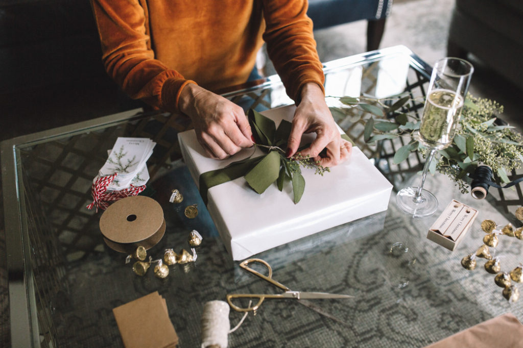 Fun Ways to Wrap with Fresh Greenery