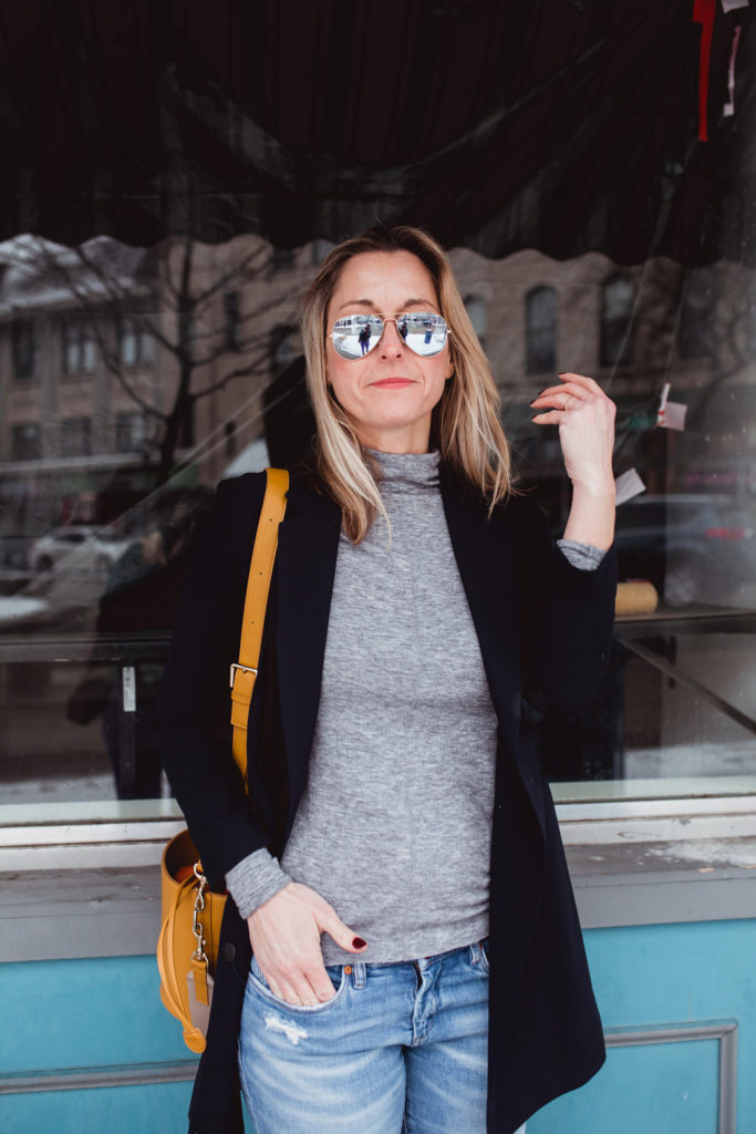 How to Minimize Your Wardrobe and Create a Capsule Wardrobe