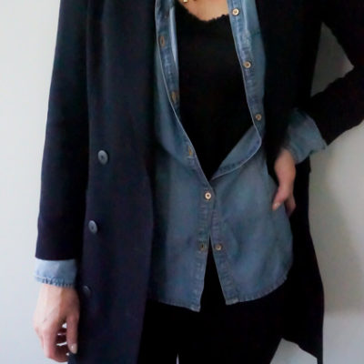 How to Wear a Denim Shirt with Leggings