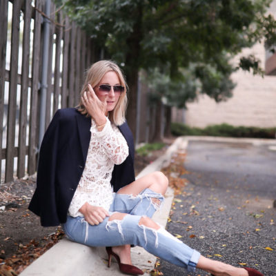 Ripped Jeans Outfit Ideas